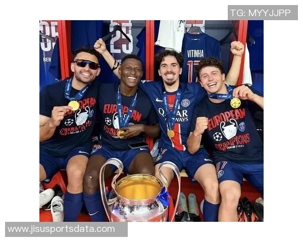 巴黎圣日耳曼与拜仁友谊赛激战四三战术分析揭示惨败背后真相