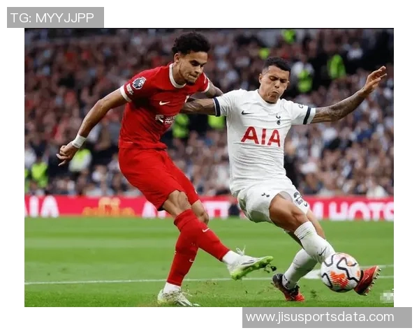 意甲激战热刺逆转巴萨红牌争议引发全场热议与焦点分析