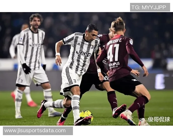 尤文图斯惊险逆转热刺4-3友谊赛精彩瞬间回顾与赛后分析