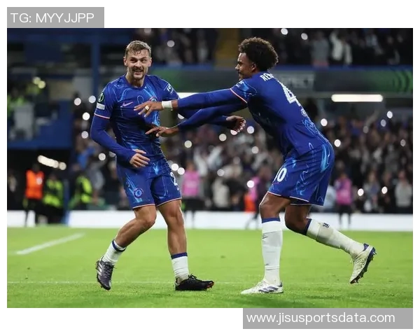 波尔图小胜曼联友谊赛精彩瞬间引发全场热烈反响分析