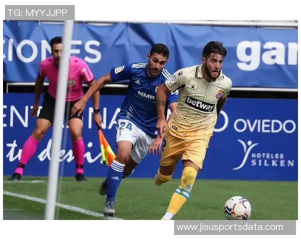 德甲赛场惊现冷门巴萨逆转本菲卡引发转会热议 德甲赛场惊现冷门巴萨逆转本菲卡引发转会热议