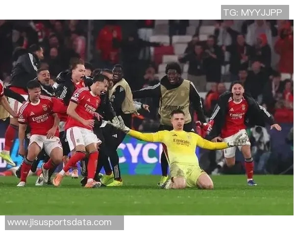 欧联杯惊心动魄曼联逆转皇马乌龙球成关键时刻