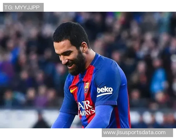 中超激战巴萨逆转波尔图红牌事件引发全场热议与数据分析