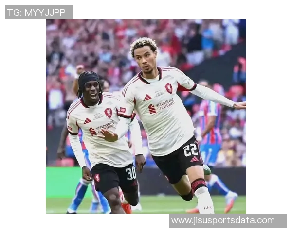 本菲卡逆袭利物浦6比2点球大战引发争议与全场沸腾