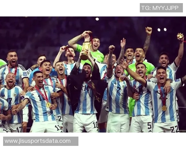 世界杯精彩对决马竞与莱比锡战成平局转会传闻引发球迷热议