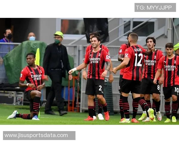 中超精彩对决利物浦与AC米兰战平数据分析揭示比赛亮点与战术博弈